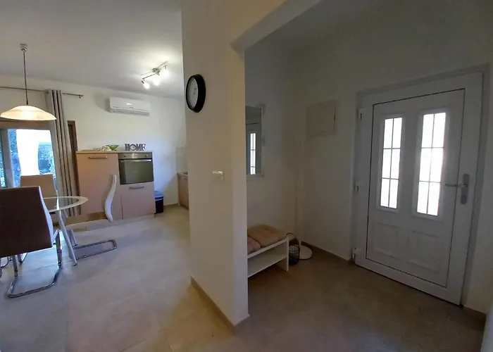 Vikendica House Matteo, Valdenaga