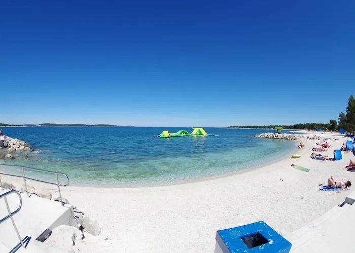 House Matteo, Valdenaga Pula