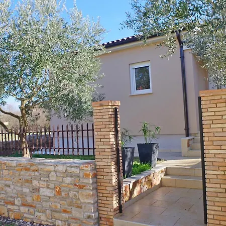 House Matteo, Valdenaga Casa vacanze Pola